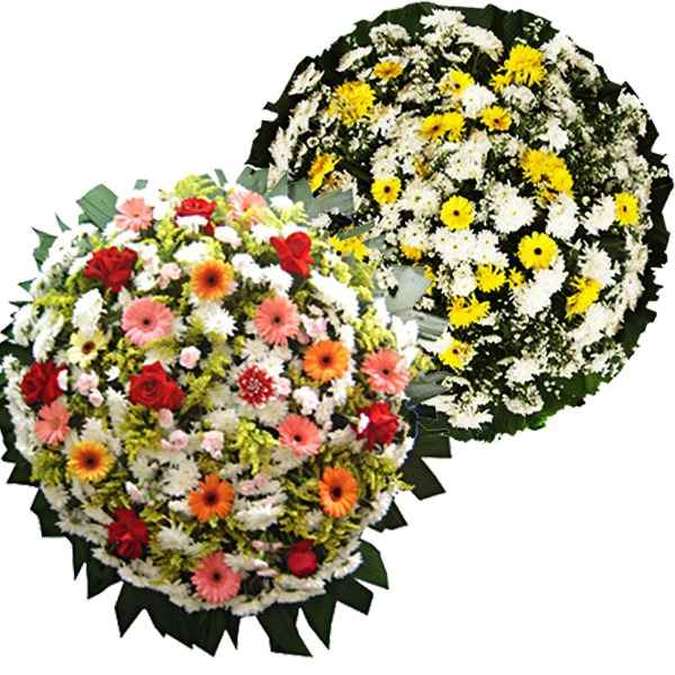 Cresce o número de entregas online de coroas de flores no Brasil.
